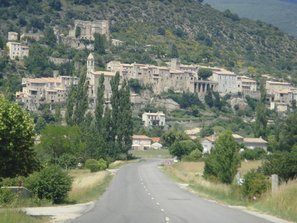 La Maison Bleue Sault-de-Vaucluse Eksteriør bilde